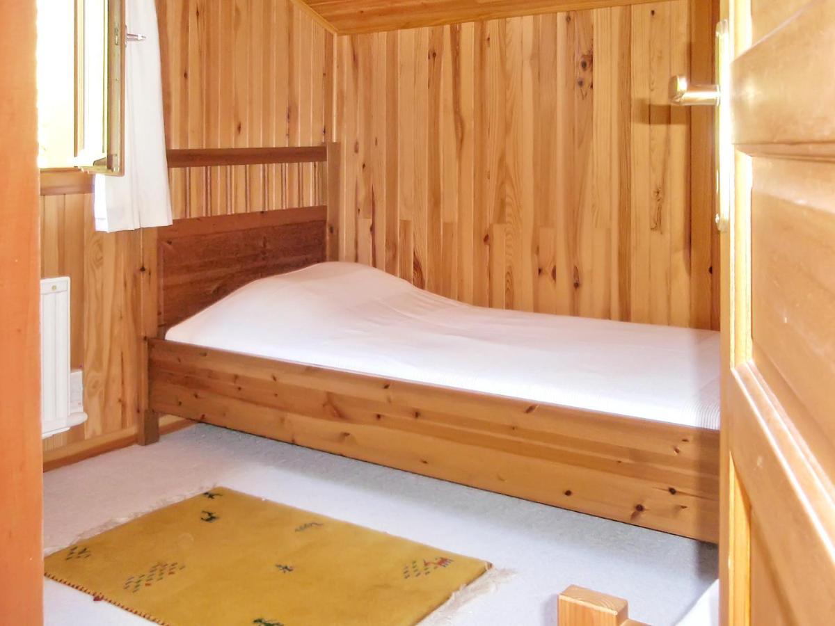 Maison De 2 Chambres Avec Vue Sur Le Lac Piscine Partagee Et Jardin Amenage A Lachapelle Auzac Exterior photo